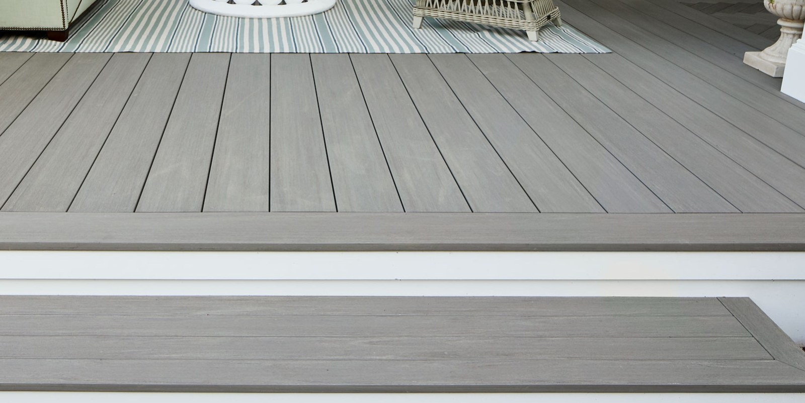 Canton-MS-Composite-Deck-Installation